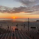 アパート Seafront Elegance *