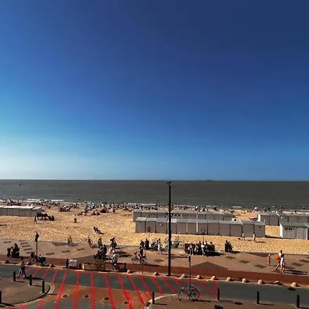 Daire Seafront Elegance *