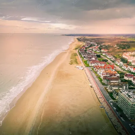 Seafront Elegance Daire Knokke-Heist